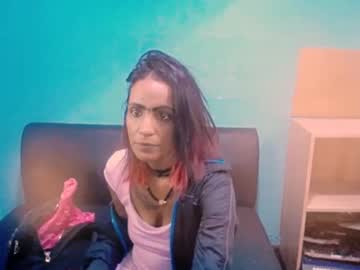 Alanadelray Chaturbate stream image from April 23, 2025