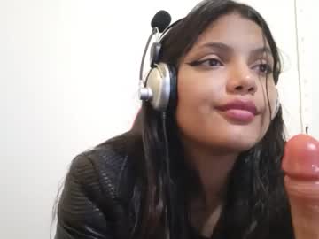 Bombomepimenta Chaturbate stream image from April 23, 2025