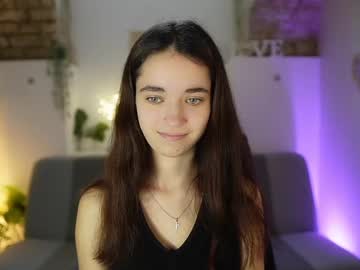Gia_Paige18 Chaturbate stream image from April 23, 2025