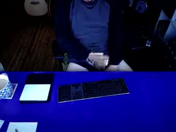 Guesswhatigot2 Chaturbate stream image from April 23, 2025