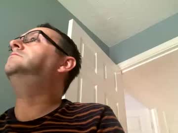 Lills16 Chaturbate stream image from April 23, 2025