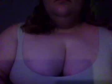 Lucylucylou555 Chaturbate stream image from April 23, 2025