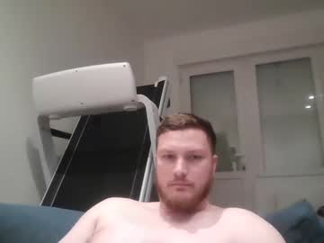 Gary92 Chaturbate stream image from April 23, 2025