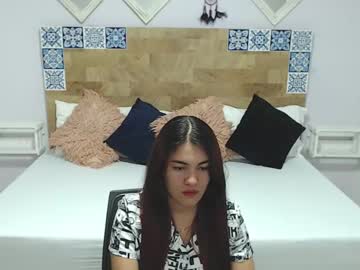 Kyliiebaker Chaturbate stream image from April 23, 2025