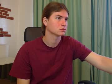 Tristandallas Chaturbate stream image from April 23, 2025