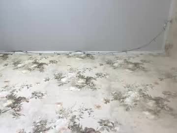 Viktoria9898 Chaturbate stream image from April 23, 2025