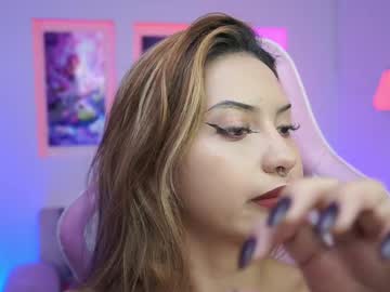Kayraowen Chaturbate stream image from April 23, 2025