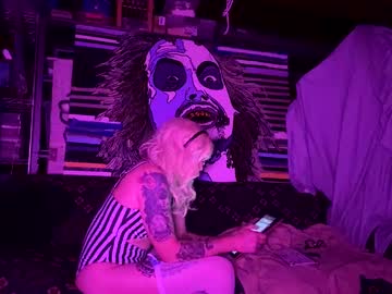 Longbeachcd69 Chaturbate stream image from April 23, 2025