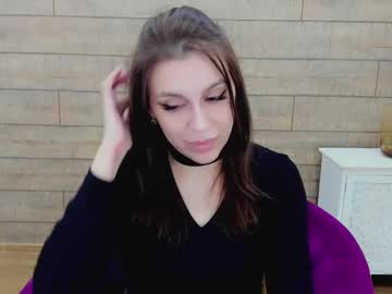 Mayamilovich Chaturbate stream image from April 23, 2025