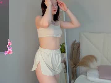 Princesss_Jasmin Chaturbate stream image from April 23, 2025