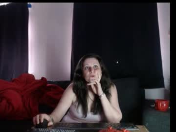 Wickedwanda1 Chaturbate stream image from April 23, 2025