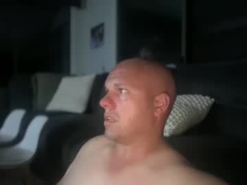 Aussieboycal Chaturbate stream image from April 23, 2025