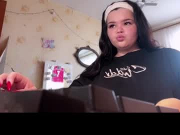 Elizamoon__ Chaturbate stream image from April 23, 2025