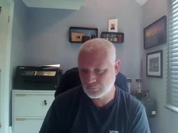 Greyfox_6000 Chaturbate stream image from April 23, 2025