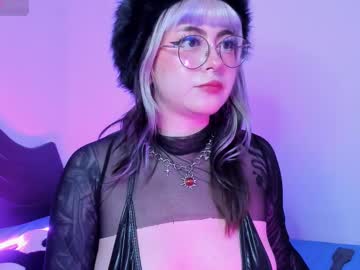 Hallucigenia_Sparza Chaturbate stream image from April 23, 2025