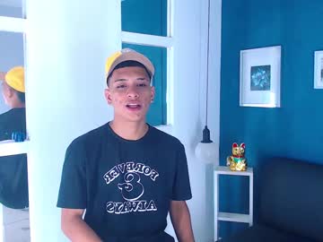 Matt_Ruso Chaturbate stream image from April 23, 2025