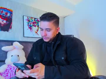 Sampetherson Chaturbate stream image from April 23, 2025