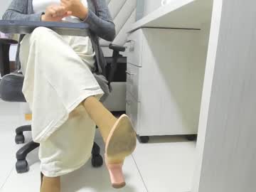 Scarlett_Bennett1 Chaturbate stream image from April 23, 2025
