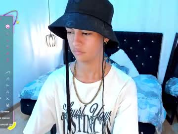 Alejoo_Storm Chaturbate stream image from April 23, 2025