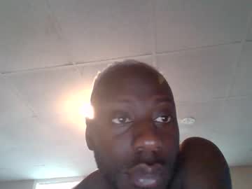 Eatadique Chaturbate stream image from April 23, 2025