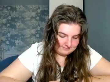 Elanis_Blair Chaturbate stream image from April 23, 2025