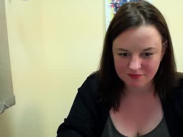 Mirabella_S Chaturbate stream image from April 23, 2025