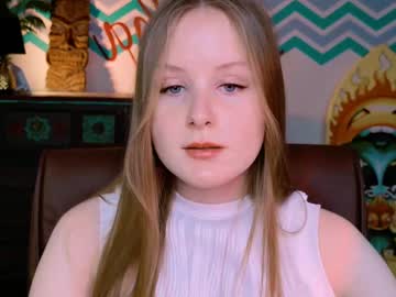 Vivienleeigh Chaturbate stream image from April 23, 2025