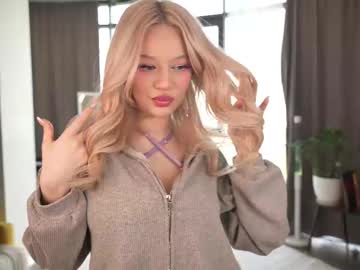 Yoheat Chaturbate stream image from April 23, 2025