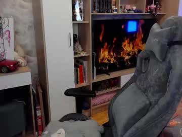 Ghostyshark Chaturbate stream image from April 23, 2025