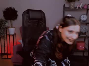 Niaghtaniter Chaturbate stream image from April 23, 2025