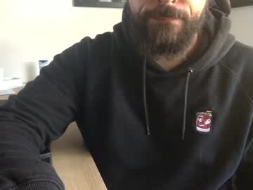 Pussylickersucks77 Chaturbate stream image from April 23, 2025
