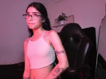 Zhairabreezz Chaturbate stream image from April 23, 2025