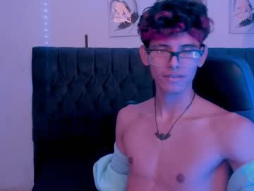 Alexander_Connors Chaturbate stream image from April 23, 2025