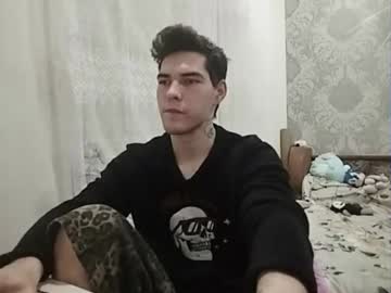 Soundtrash Chaturbate stream image from April 23, 2025
