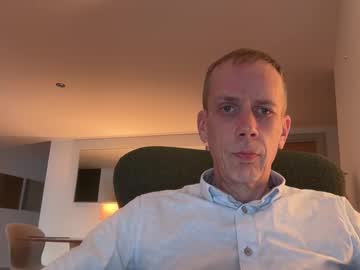 Tyronev70 Chaturbate stream image from April 23, 2025