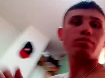 Juans3_25 Chaturbate stream image from April 23, 2025