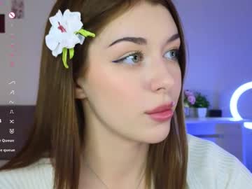 Minirini Chaturbate stream image from April 23, 2025