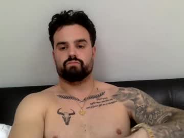 Strawberrypencil Chaturbate stream image from April 23, 2025