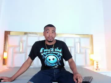 Kylieandjhonny Chaturbate stream image from April 23, 2025