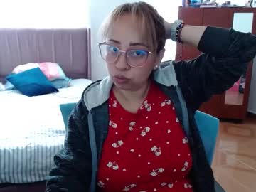 Lumi_84 Chaturbate stream image from April 23, 2025
