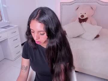 Riley_Reyd Chaturbate stream image from April 23, 2025