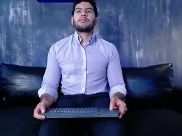 Kevin_Collins_S Chaturbate stream image from April 23, 2025