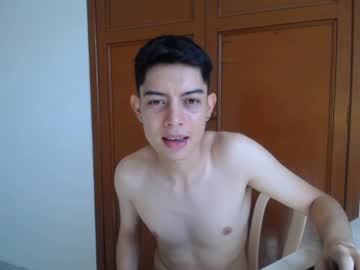 Kyle_Twink Chaturbate stream image from April 23, 2025