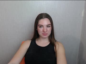 Miss_Azalea Chaturbate stream image from April 23, 2025