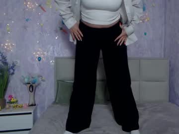 Sallyverda Chaturbate stream image from April 23, 2025