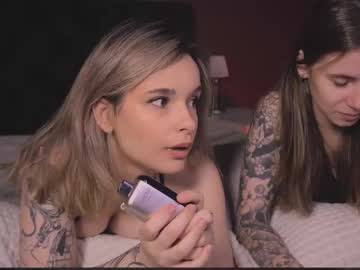 Bella_Alita Chaturbate stream image from April 23, 2025