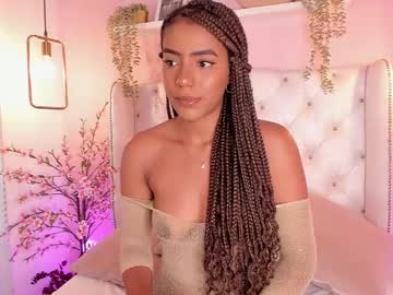 Chloetaylorr_ Chaturbate stream image from April 23, 2025