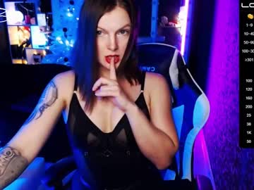 Devi_Evi Chaturbate stream image from April 23, 2025