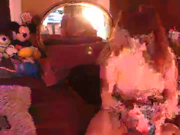 Domnkandy Chaturbate stream image from April 23, 2025