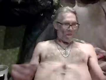 Loverfouru76 Chaturbate stream image from April 23, 2025